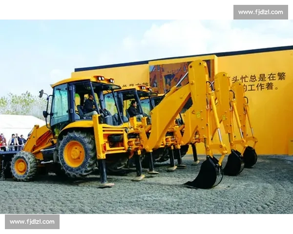 以现代305VS为核心的工程机械性能解析与多维应用场景深度探讨